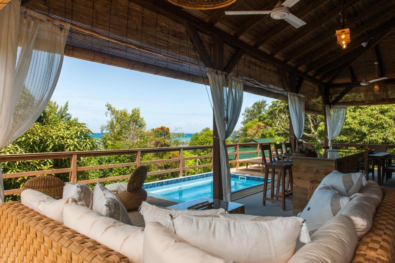 La Pointe Beach Huts Баи-Сейнт-Энн Экстерьер фото