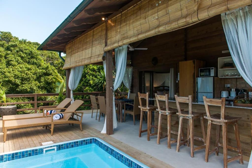 La Pointe Beach Huts Баи-Сейнт-Энн Экстерьер фото